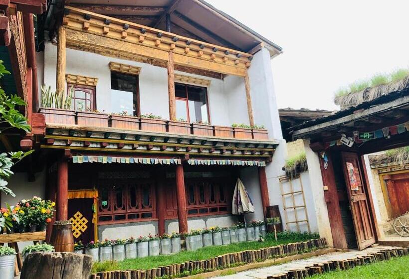 Номер Стандарт Совместная Ванная, Shangri La Xiangye Listen To The Rain