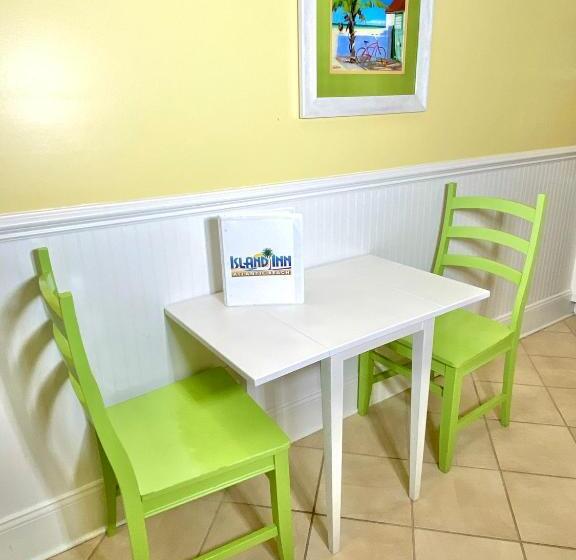 Люкс Кровать Кинг, Island Inn Of Atlantic Beach