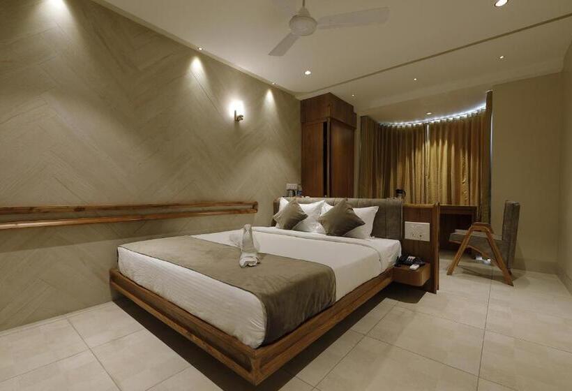 豪华房间, Artilla Inn