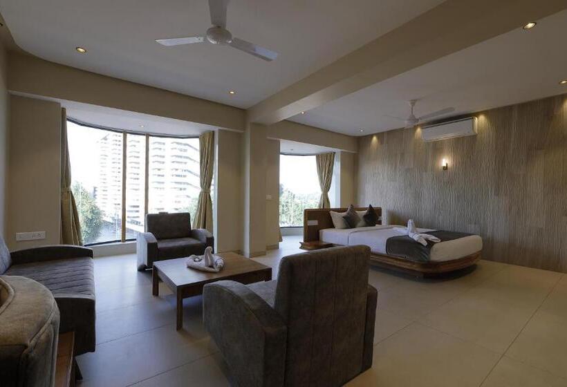 带大床的标准间, Artilla Inn