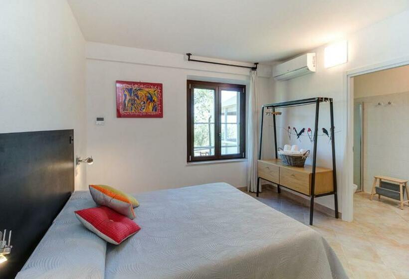 Номер Стандарт Вид на Сад, Artemisia Negli Ulivi B&b