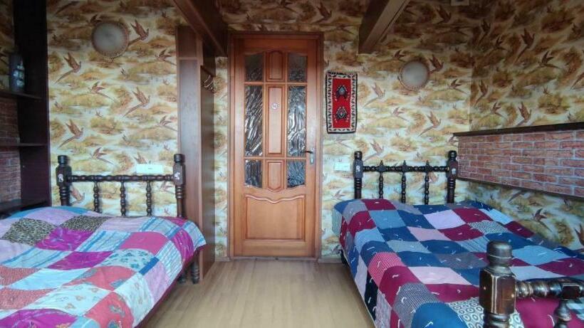 اتاق استاندارد, Guest House Irina Tbilisi