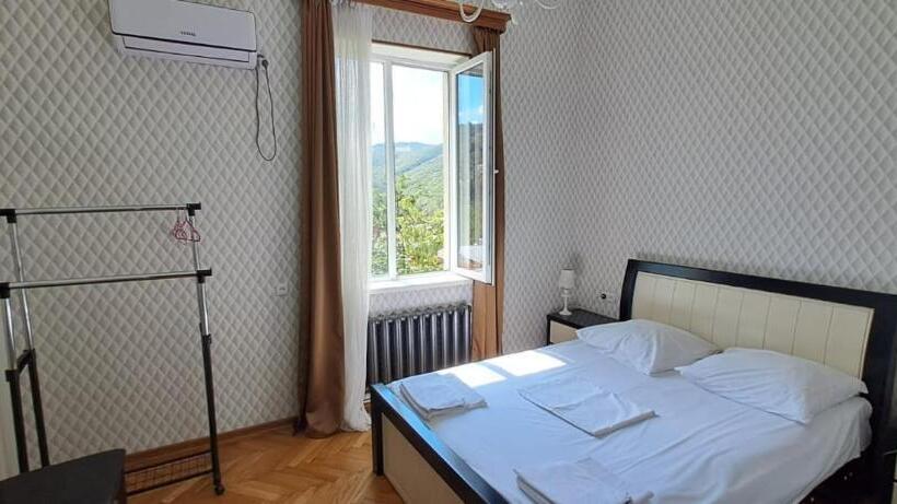 اتاق استاندارد, Guest House Pirosmani 60