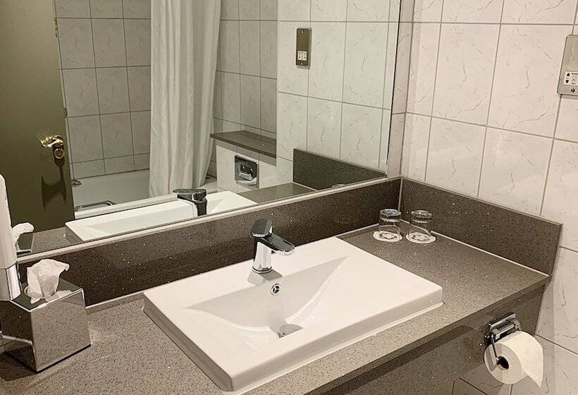 Номер Стандарт, Maldron Hotel, Newlands Cross