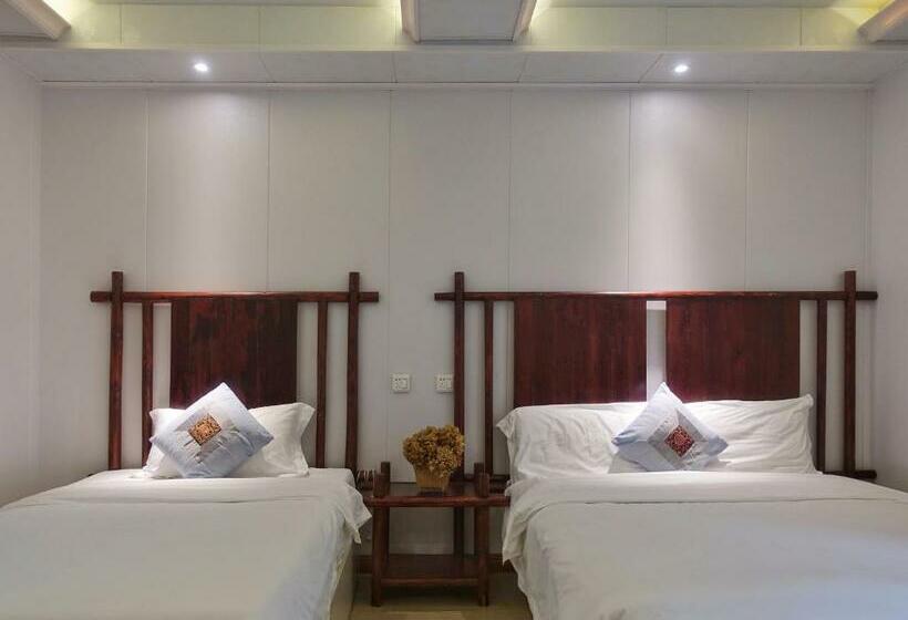 Номер Стандарт, Xingping Our Inn