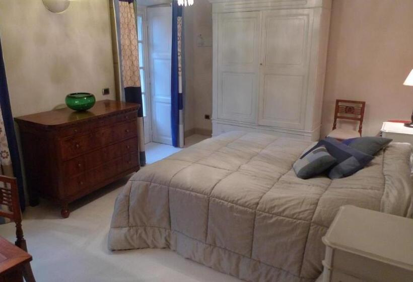 Suite with lake view, B&b Al Dom