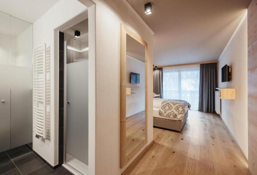 Номер Superior с Балконом, Berghotel Sanví