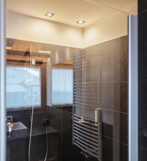 Номер Стандарт, Berghotel Sanví