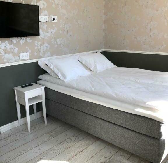 Семейный Номер, Norrfly Herrgård