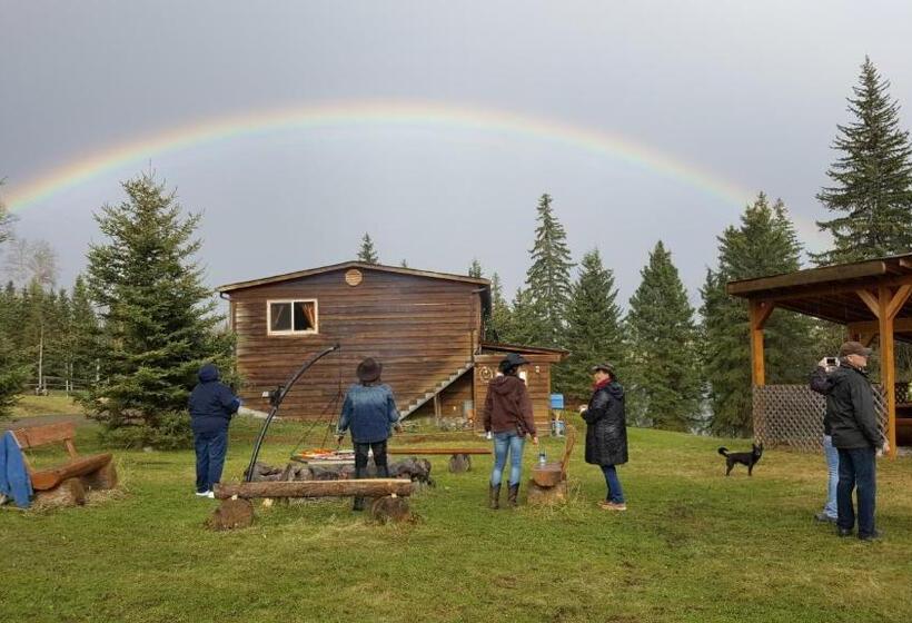 家庭间, Wettstone Guest Ranch