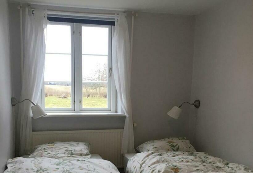 침실 2개 아파트, Hørhaven B&b