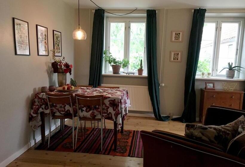 침실 2개 아파트, Hørhaven B&b