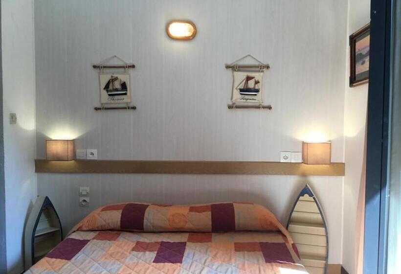 חדר סטנדרט עם טרסה, Hôtel Le Bon Accueil