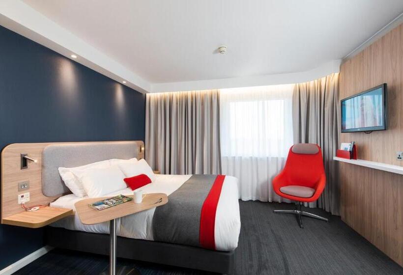 اتاق استاندارد برای معلولان, Holiday Inn Express Edinburgh   Leith Waterfront, An Ihg