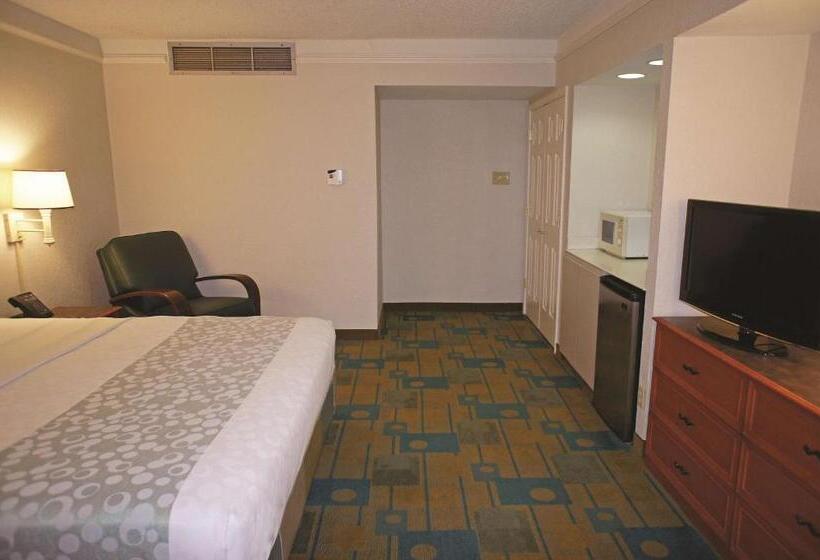 סוויטה דלוקס, La Quinta Inn By Wyndham Pensacola