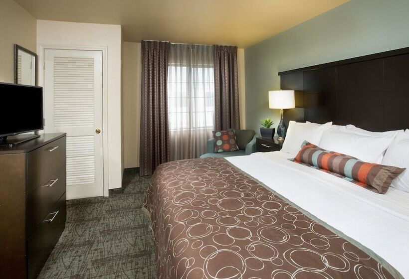 Люкс 2 Спальни, Staybridge Suites Myrtle Beach Fantasy Harbour, An Ihg