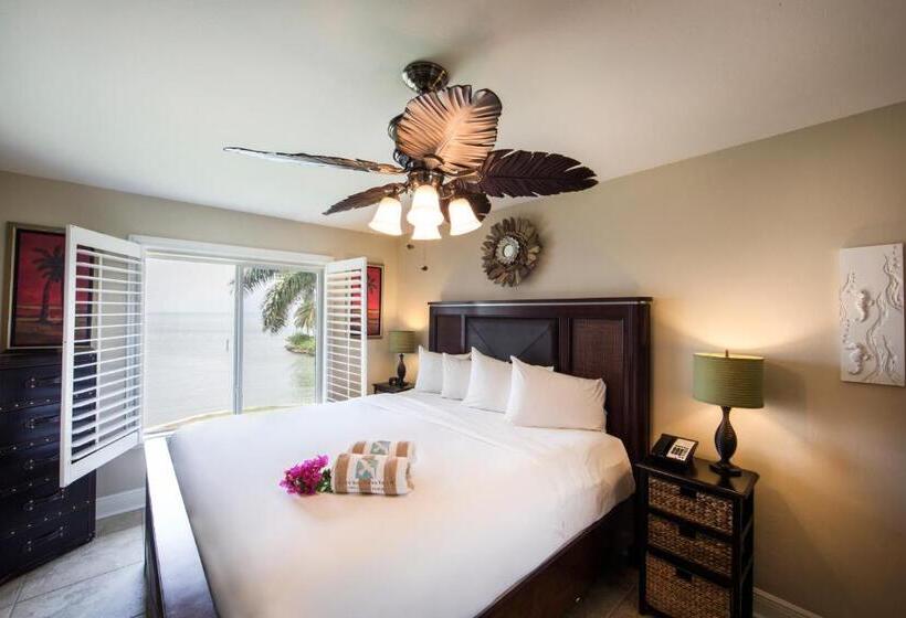 Вилла 2 Спальни, South Seas Resort