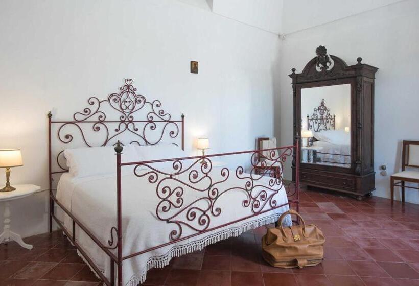 Вилла с 1 спальней и бассейном, Castello Di Casamassella