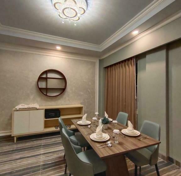 패밀리 룸, Villa Emitta