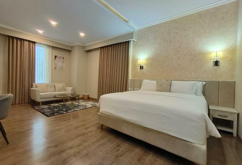 이그제큐티브 스위트, Villa Emitta