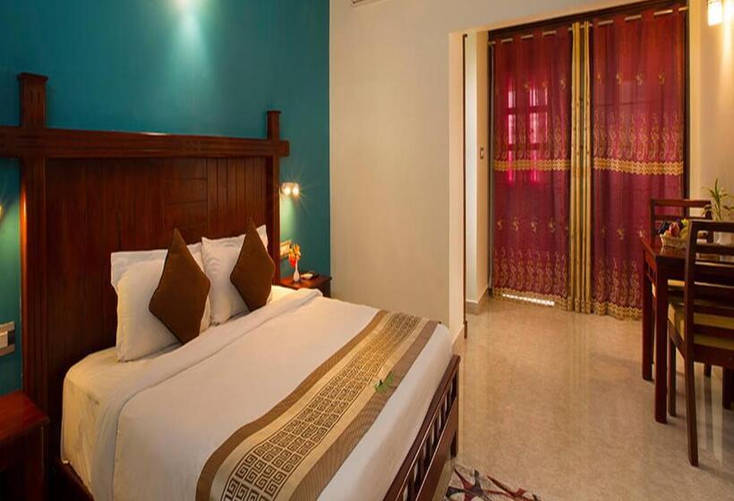 带大床的标准间, Coorg Cliffs Resorts