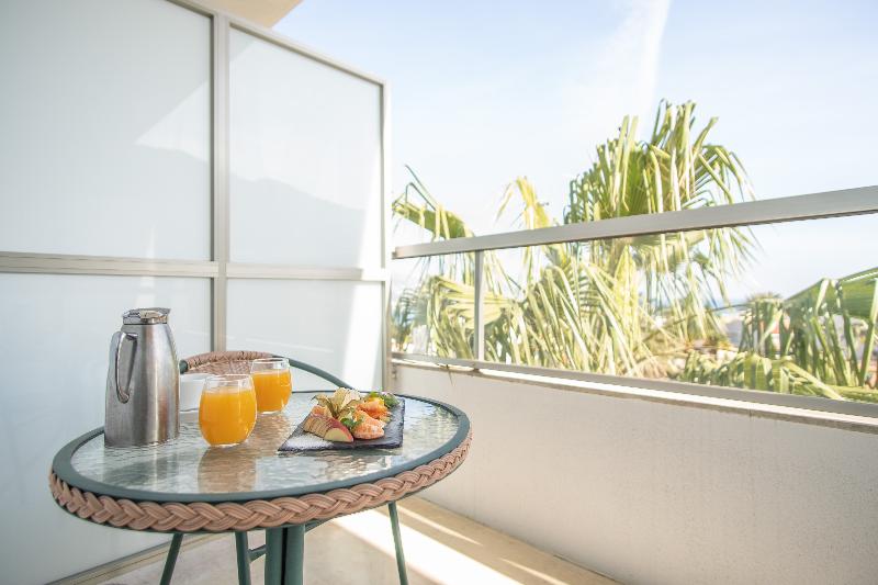 Номер Стандарт Вид на Море, Sun Palace Albir & Spa