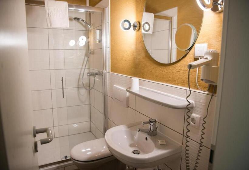 Семейный Номер, Flair Waldhotel Mellestollen
