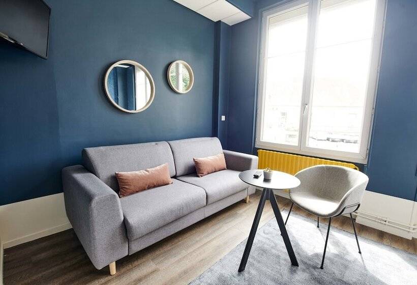 Номер Superior, Hôtel De France   Beaune