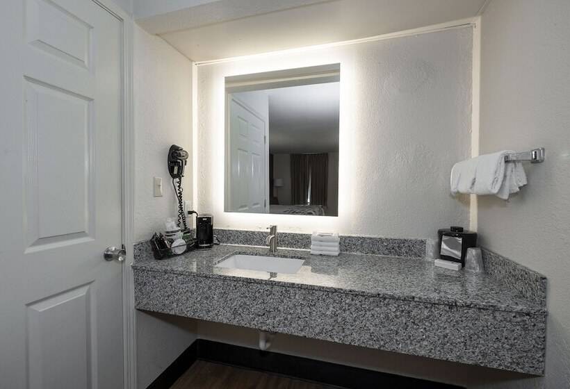 Люкс, Red Roof Inn Gulf Shores