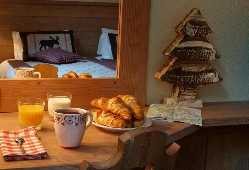 Номер Стандарт Трехместный, Restaurant La Tourmaline