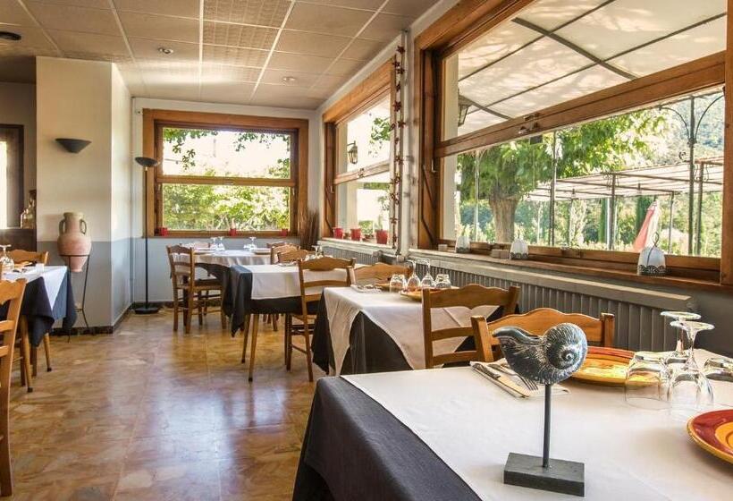 Номер Стандарт Трехместный, Auberge de l'Escargot d'Or