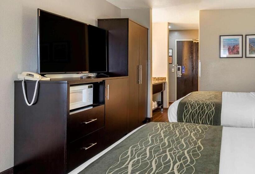 Номер Стандарт, Comfort Inn & Suites