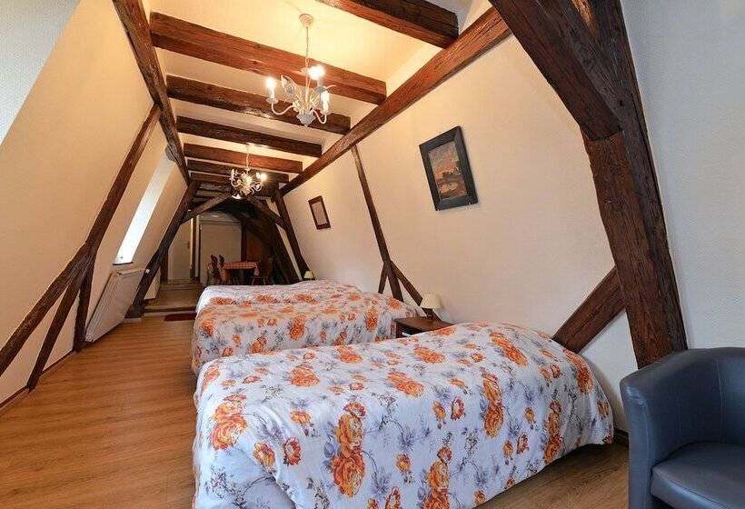 Семейный Номер, Restaurant Dontenville