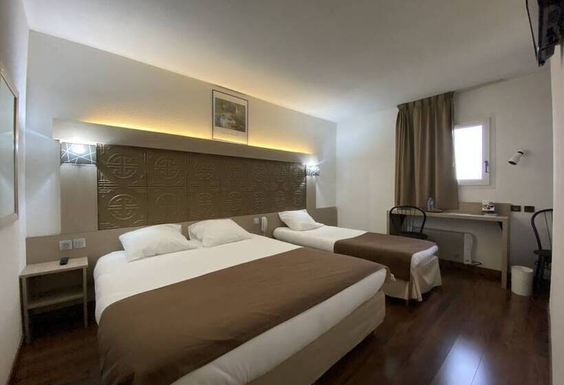 Номер Стандарт Трехместный, Kimotel Eponeflins