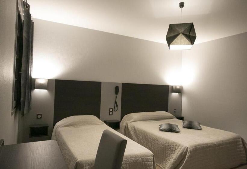 Номер Стандарт Трехместный, Hôtel Et Restaurant Du Col Osquich
