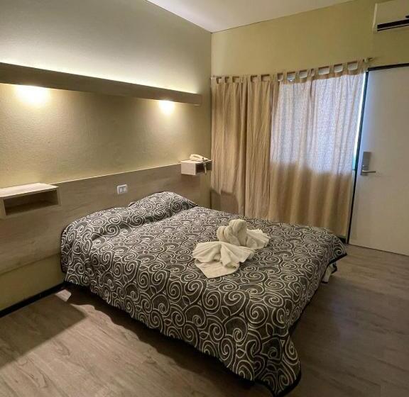 Quarto Estandar, Sialdorf