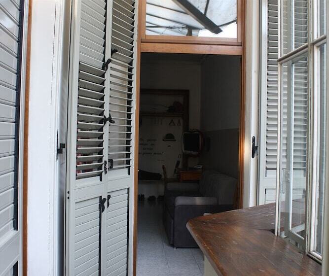 اتاق استاندارد سه نفره, Albergo Avalon