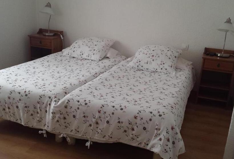Номер Стандарт Индивидуальный, Hôtel Le Clos Des Pins