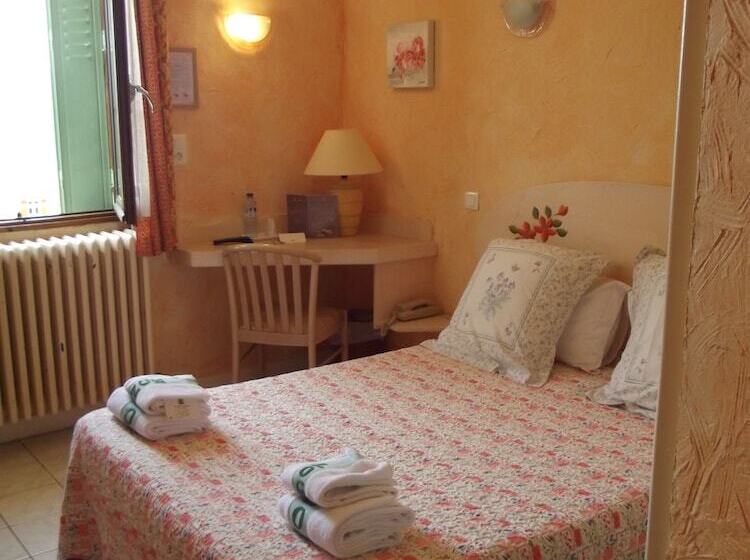 Номер Стандарт, Hôtel Muret