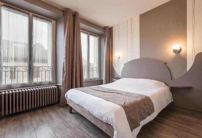 Номер Стандарт, Logis Spa Hotel Restaurant De La Poste