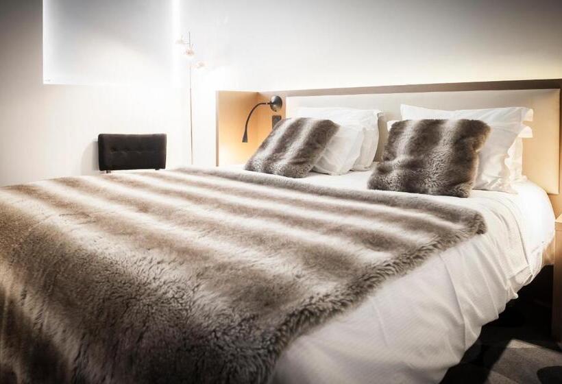 اتاق استاندارد با وان آب گرم, The Originals Boutique, Hôtel Bulles By Forgeron, Lille Sud