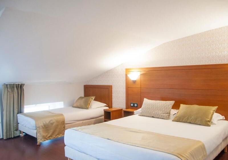Семейный Номер, The Originals City, Hôtel Bristol, Le Puyenvelay