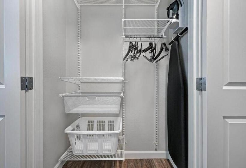 Люкс Кровать Кинг, Towneplace Suites Sacramento Airport Natomas
