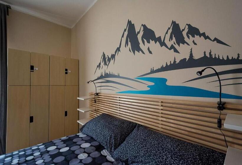 خانه 4 خوابه, Snowake House