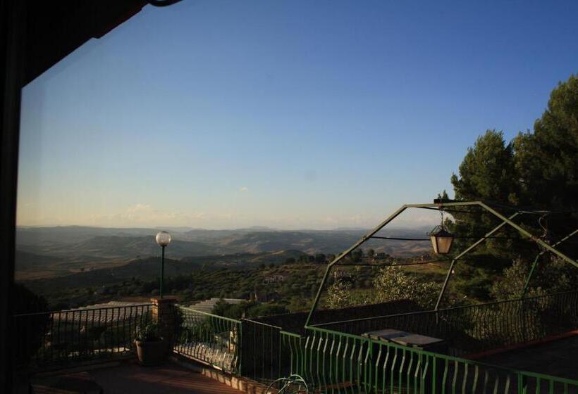 اتاق استاندارد چهار تخته, B&b Borgo Pileri