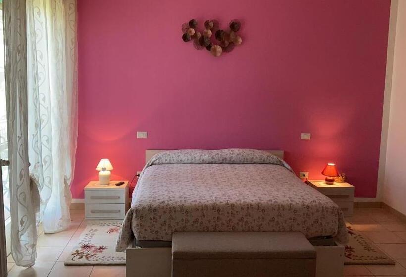 חדר סטנדרט לשלושה, B&b Casa Losea