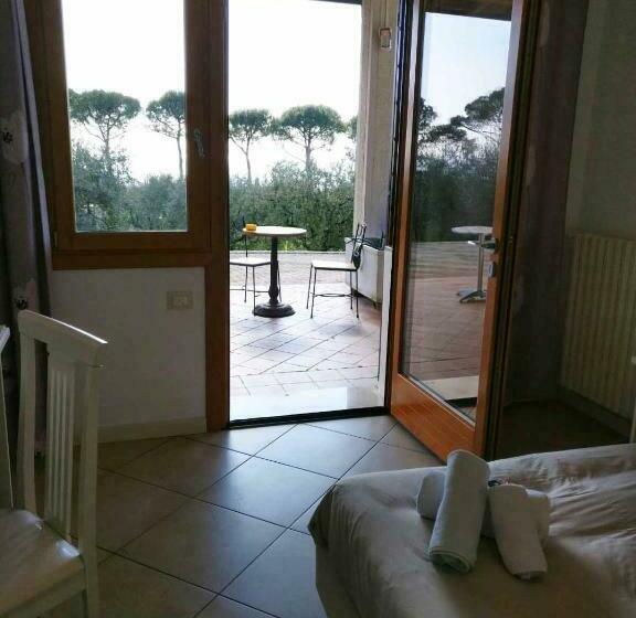 اتاق استاندارد با چشم‌انداز دریاچه, Agriturismo Nonna Bettina