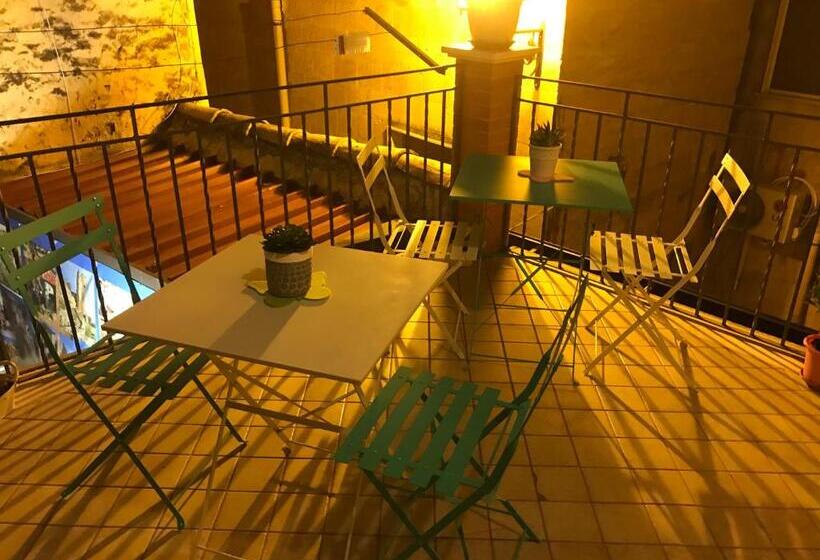 اتاق لوکس, Affittacamere Il Cortile