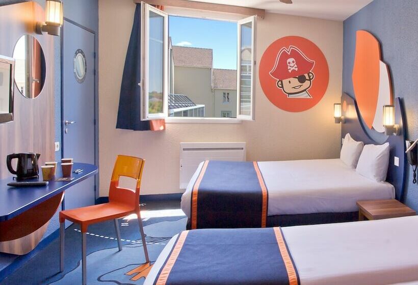 Семейный Номер, Explorers Hotel Marne La Vallée