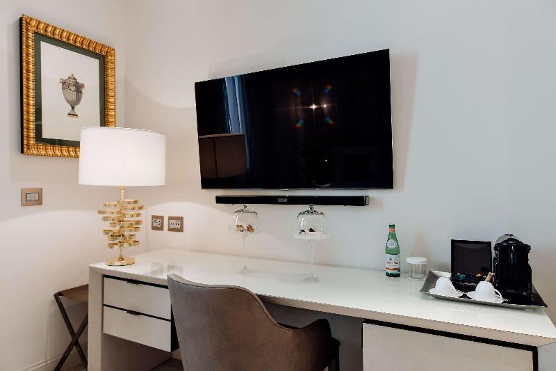 Camera Comfort, Aleph Rome Hotel Curio Collection By Hilton